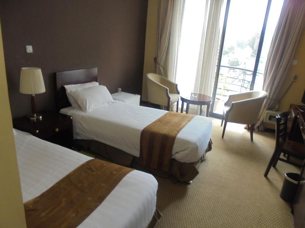 Soramba Hotel Business Plc 아디스아바바 외부 사진