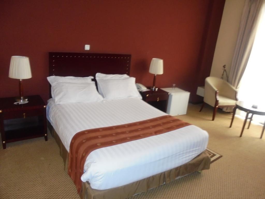 Soramba Hotel Business Plc 아디스아바바 외부 사진